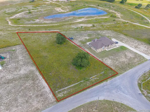 237 Lake View Circle LOT 22, La Vernia, TX 78121