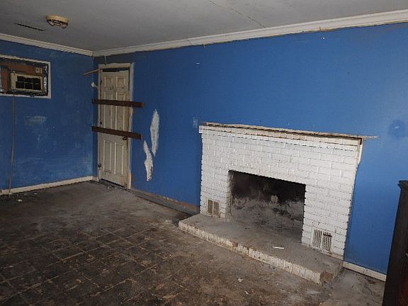 Additional Living Room