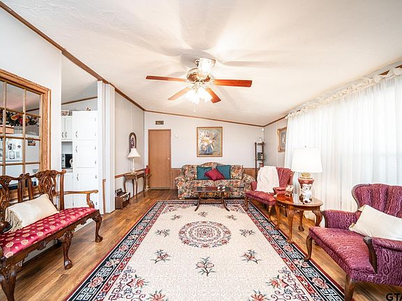 5th image of 170 Holloway Ln