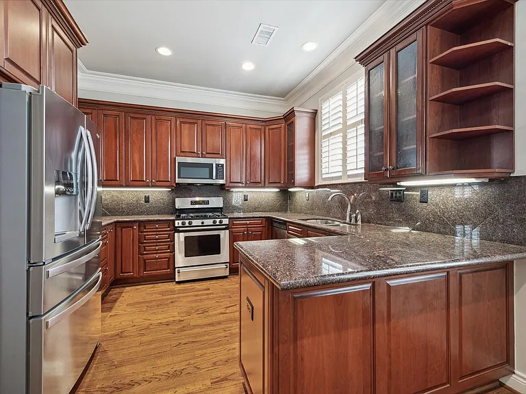 2943 Brompton Square Dr — Photo 10