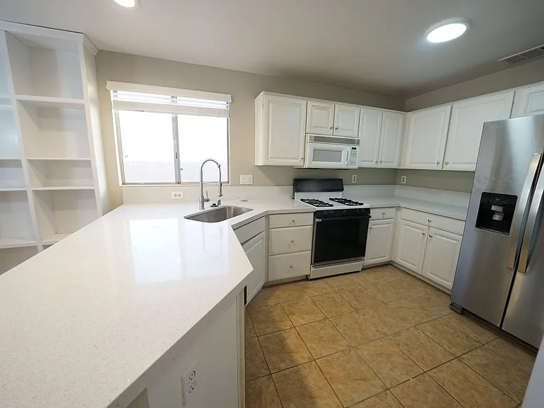 8036 Sierra Largo Dr #138-21-006 — Photo 15