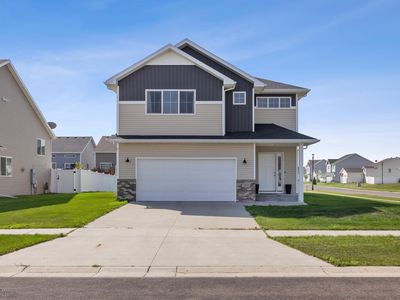 5894 58th Ave S, Fargo, ND, 58104