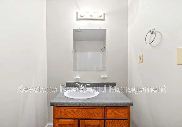 280 Thompsonville Ln #C — Photo 12