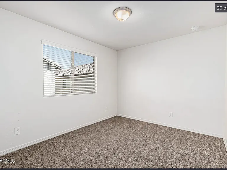 5431 W Odeum Ln — Photo 12