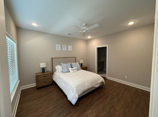 1203 Ivy Rd #E, Oxford, MS 38655