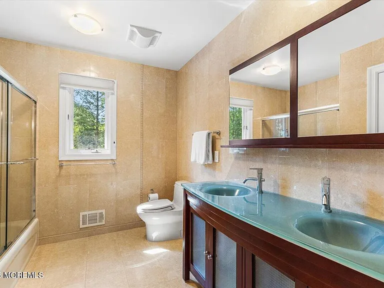 25 Ryan Rd — Photo 24