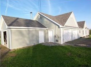 8 Bean Rd, Detroit, ME 04929