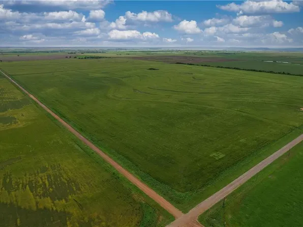 E 1340th Rd, Mountain View, OK 73062
