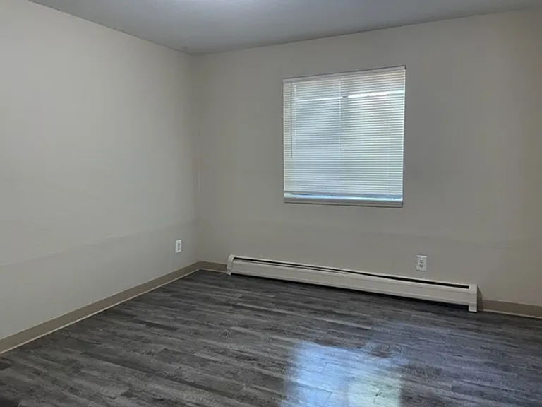2340 Michael Ave SW — Photo 43