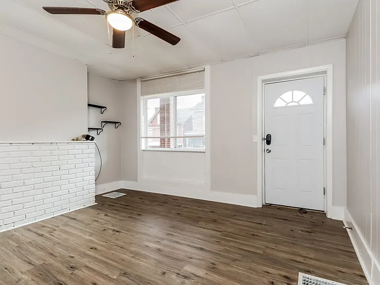 33 Millbridge St — Photo 9