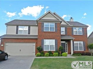 1014 Addington Rd, Hendersonville, TN 37075