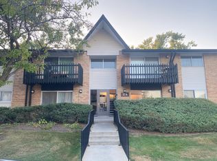17A Kingery Quarter APT 102, Willowbrook, IL