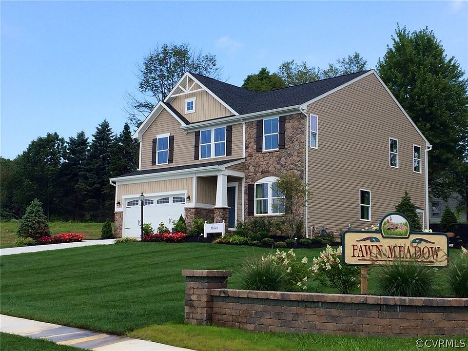 1st image of 433 Queen Emily Dr
