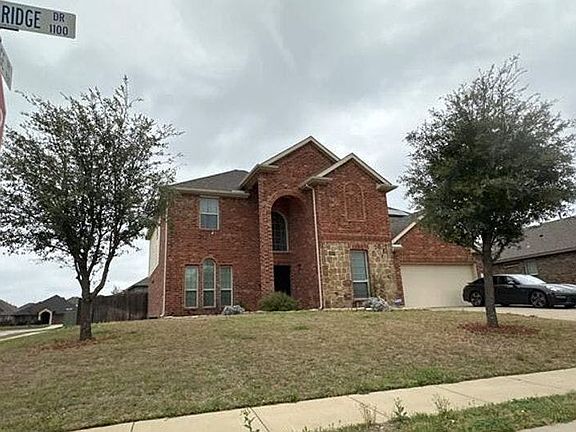 3rd image of 1123 Crest Ridge Dr