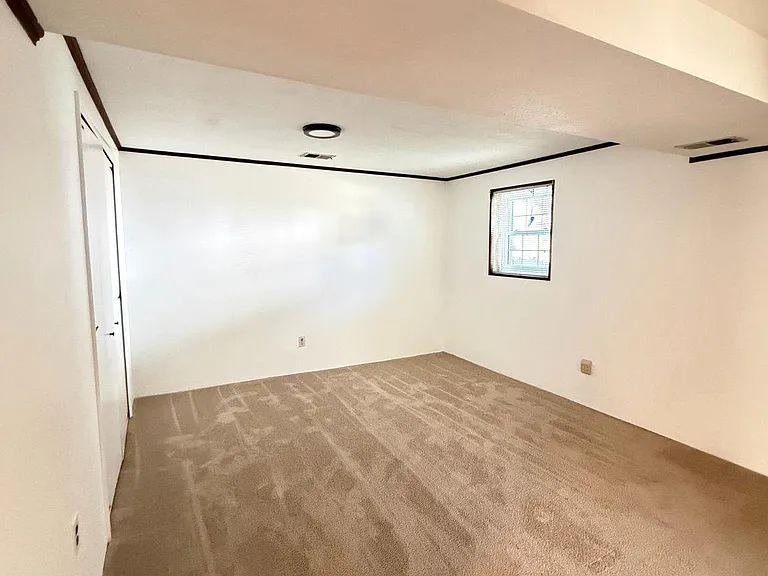 1234 Pleasant Valley Dr — Photo 16