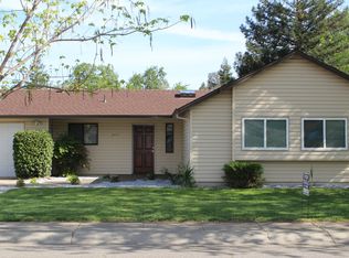 2975 Dove St, Redding, CA 96001