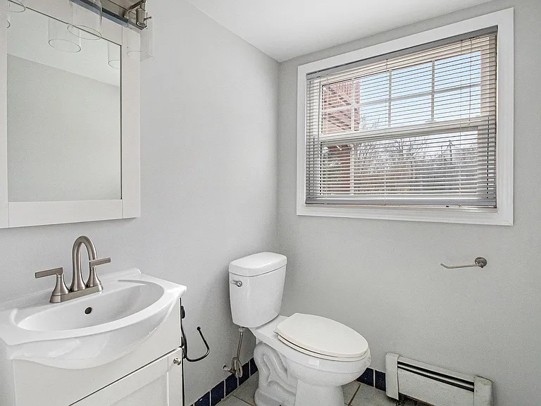 13428 Sequoia Ln — Photo 28