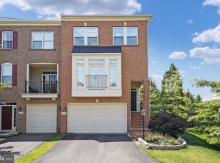 24752 Clock Tower Sq, Aldie, VA 20105