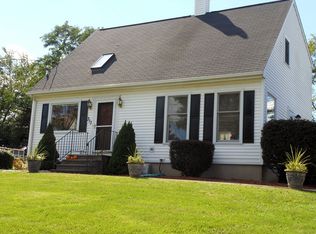 313 Bartholomew Rd, Middletown, CT 06457