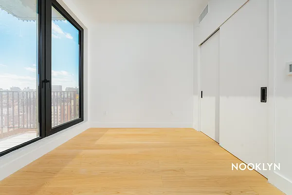 Rented by Nooklyn NYC LLC | media 44
