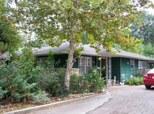 1222 N San Jacinto St, Conroe, TX 77301