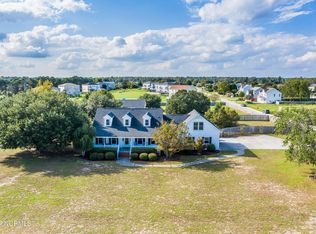 32 Oak View Ln, Hampstead, NC 28443