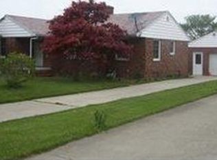 10658 S Roberts Rd, Fredonia, NY 14063