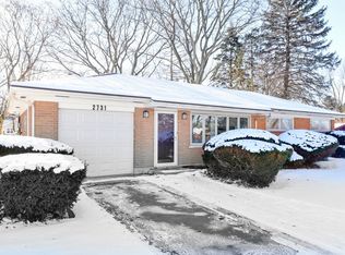 2731 63rd St, Downers Grove, IL 60516