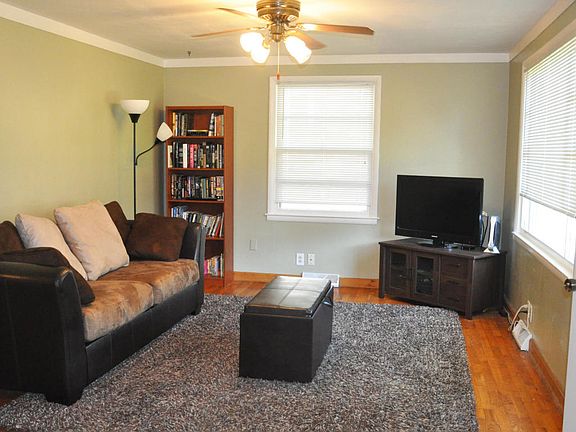 3rd image of 14269 James St