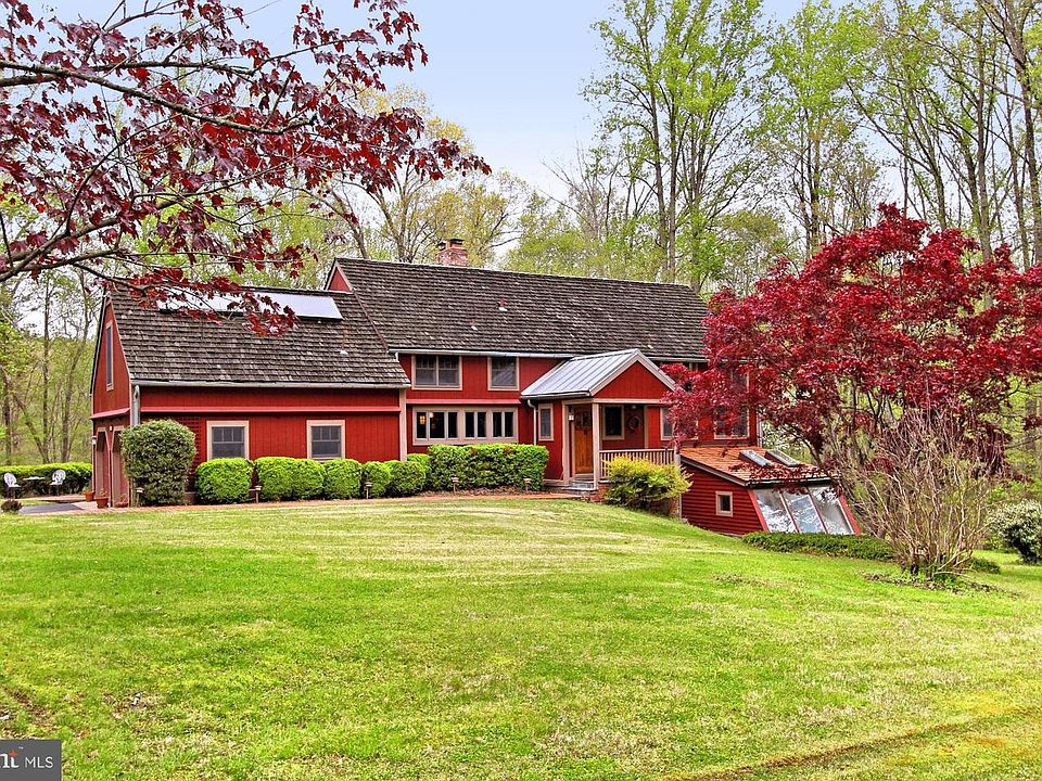 1st image of 7601 Tiffany Ct