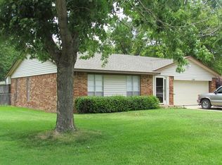 1306 Alvera Ln, Wynnewood, OK 73098