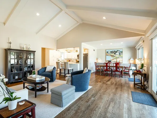 10047 North Franklin COURT, Mequon, WI 53092