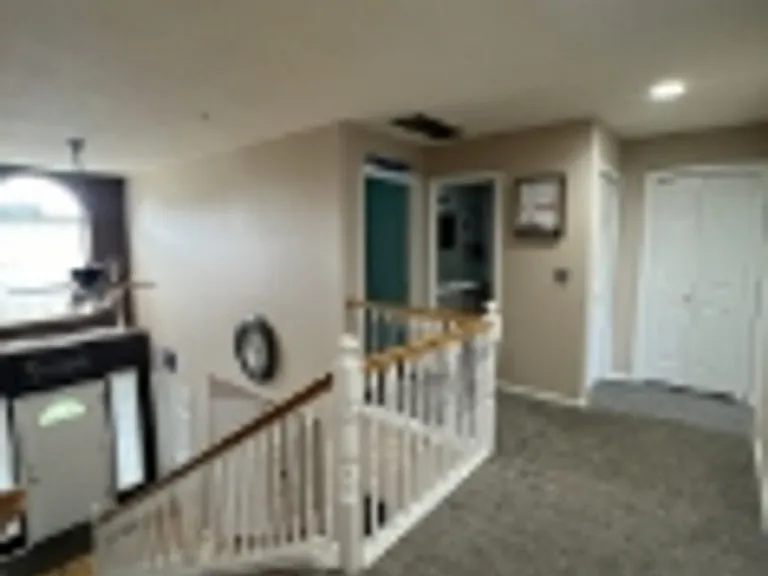 1311 Keystone Loop NE — Photo 14