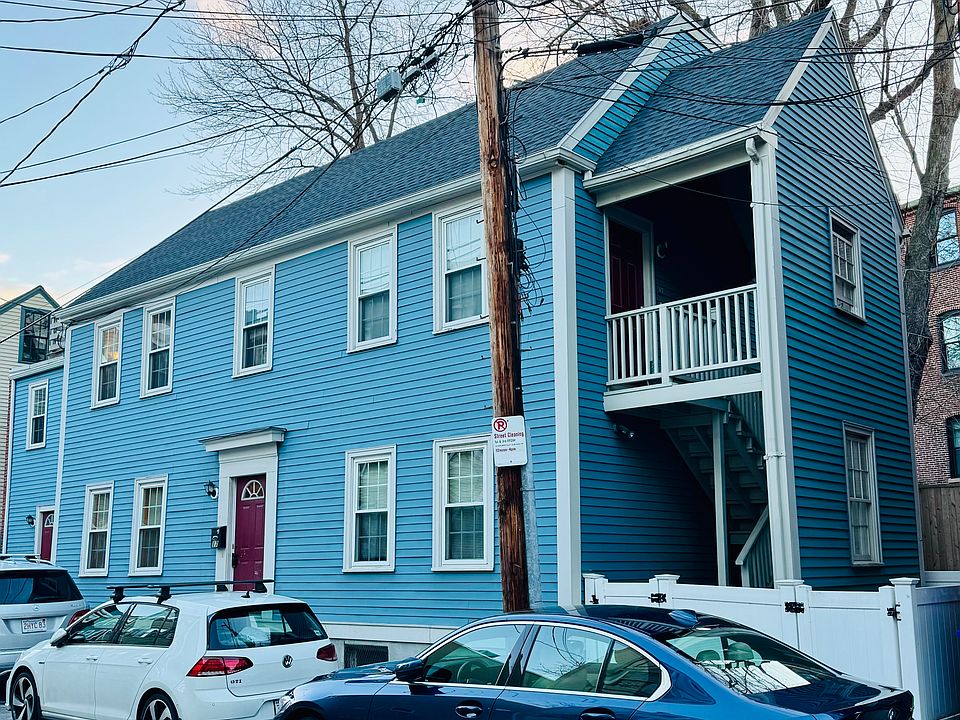 2nd image of 17 Franklin St APT 1