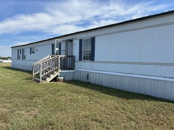213 Brandon Cir, Chatsworth, GA 30705