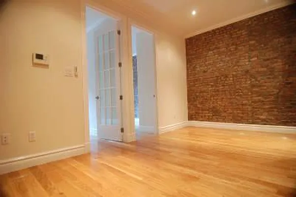 Rented by Centennial Properties NY | media 196