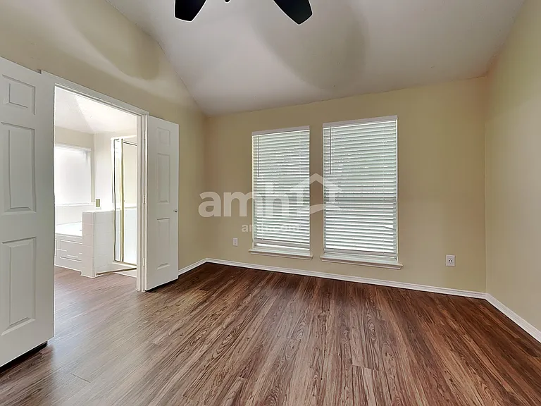 223 Dartmouth Dr — Photo 10