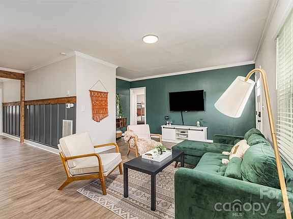 5th image of 2601 Ashley Rd