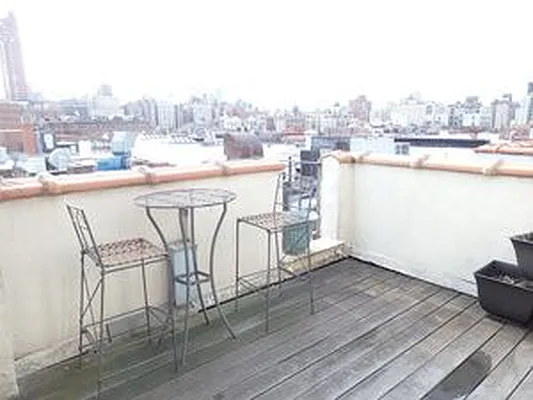 Rented by John O'Kelly Real Estate | media 2