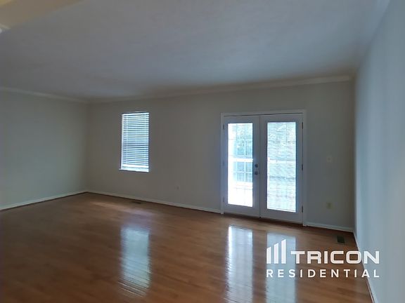 2nd image of 502 Waters Cove Ct