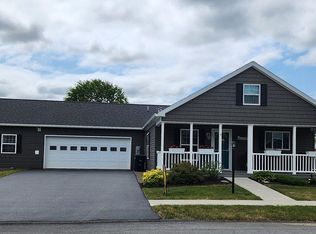 5 Pine St, Gansevoort, NY 12831