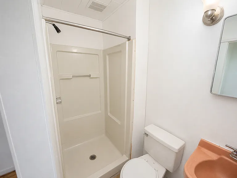 4830 Wilson Rd — Photo 11