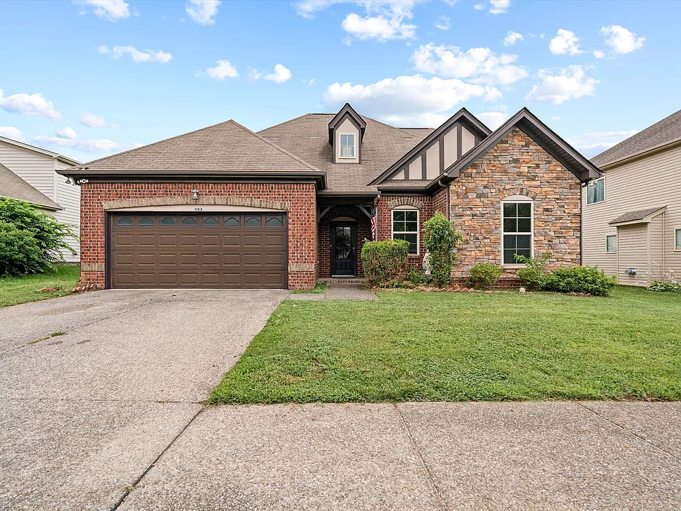 1102 Achiever Cir
