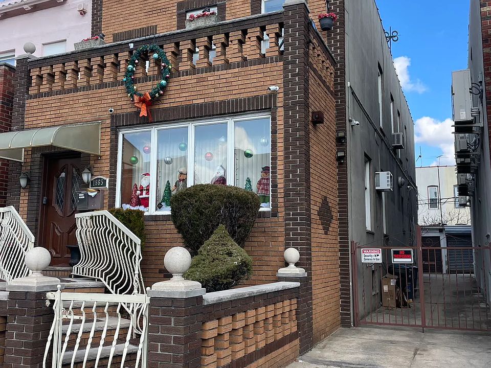 2nd image of 1865 65th St