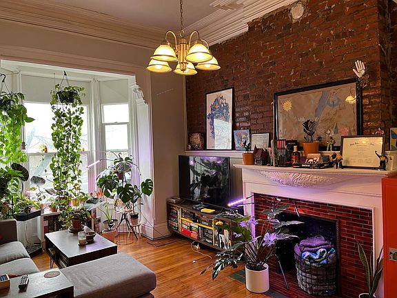 2nd image of 568 Madison Ave APT 2