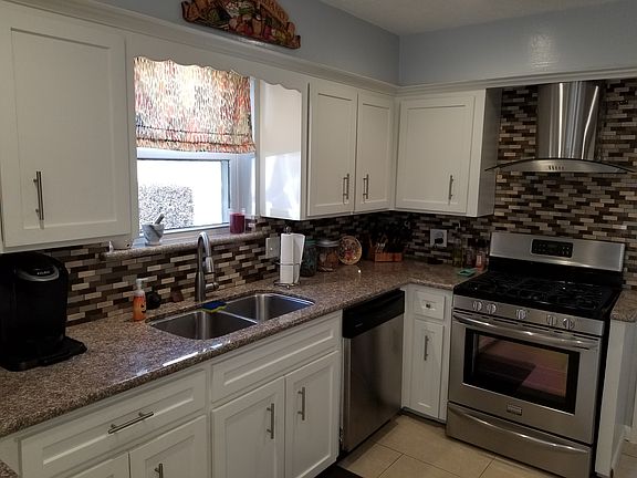 2nd image of 15314 Seahorse Dr