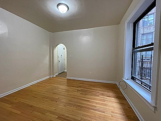 1st image of 141 W 139th St APT C31