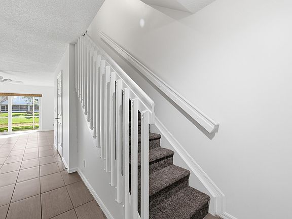 5th image of 314 Timberwalk Trail