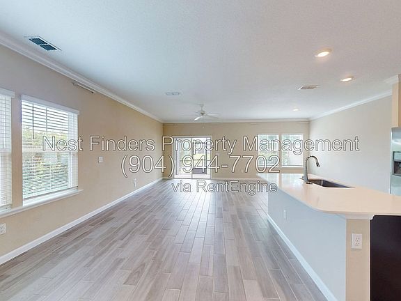 4th image of 27 Appleton Ct