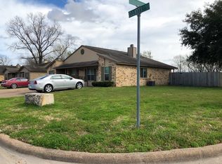 3700 Elliott Dr #A, Bryan, TX 77802
